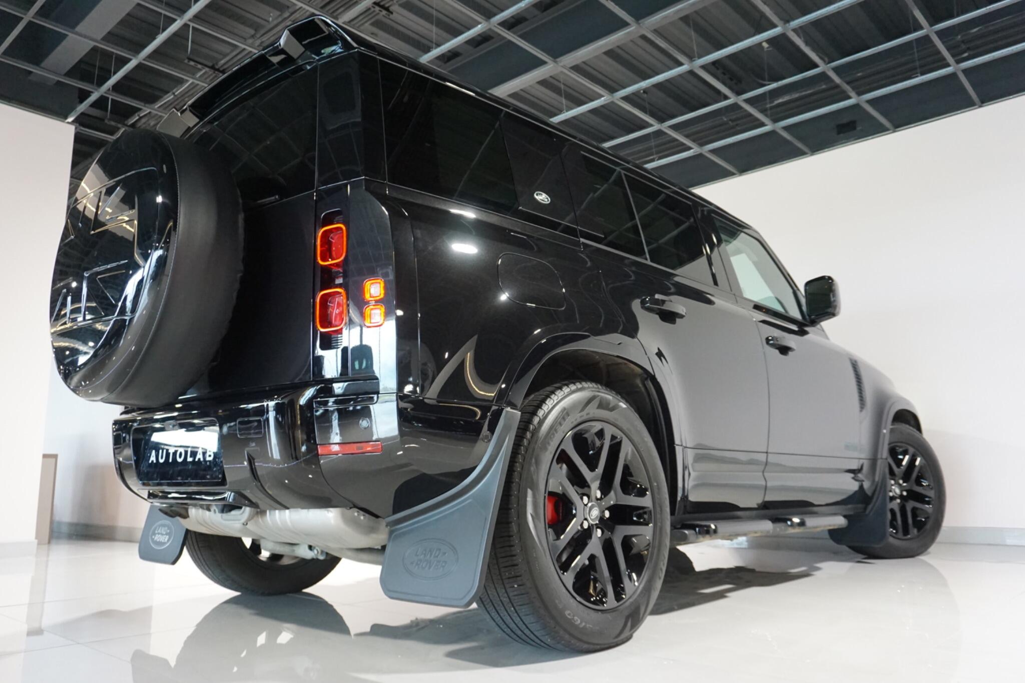 Land Rover Defender 110 3.0 D250 MHEV XS Edition SUV 5dr Diesel Auto 4WD Euro 6 (s/s) (250 ps)